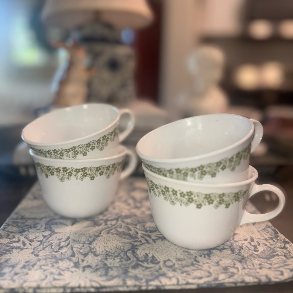 Corelle spring blossom crazy daisy coffee cups Set of 4